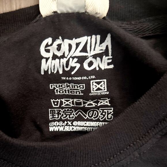 GODZILLA Minus One RUCKING FOTTEN Limited Edition Toho Studios Shirt Men Sz M - Picture 6 of 9